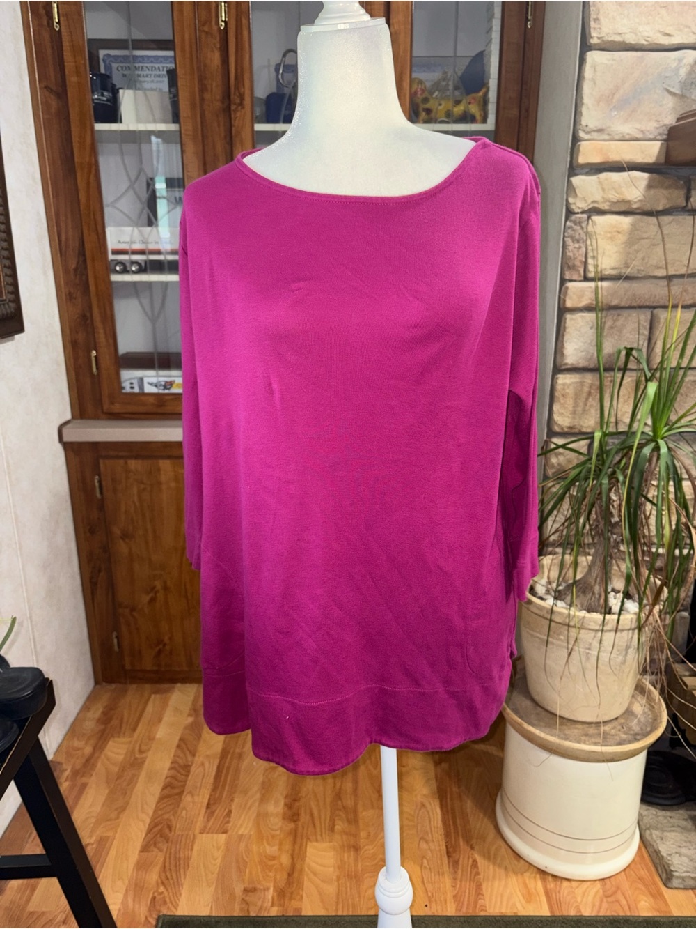 Chicos size 2 size large magenta 3/4 sleeve top with pockets the ultimate tee